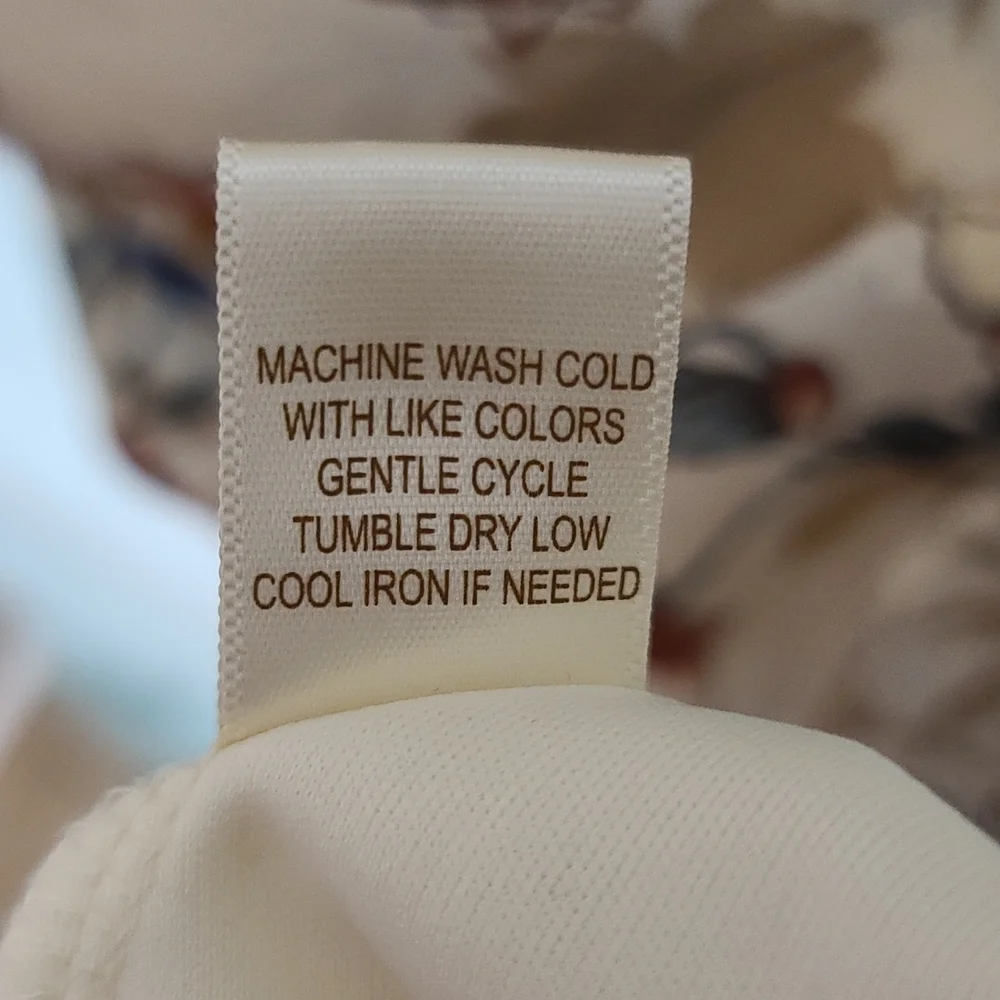 LIBERTY LOVE DRESS - Picture 9 of 9